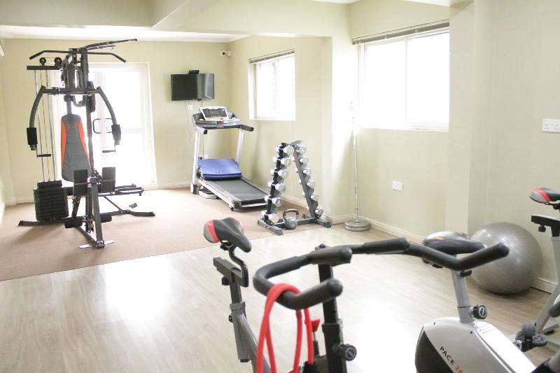 Earl Heights Suites Hotel Accra Kültér fotó