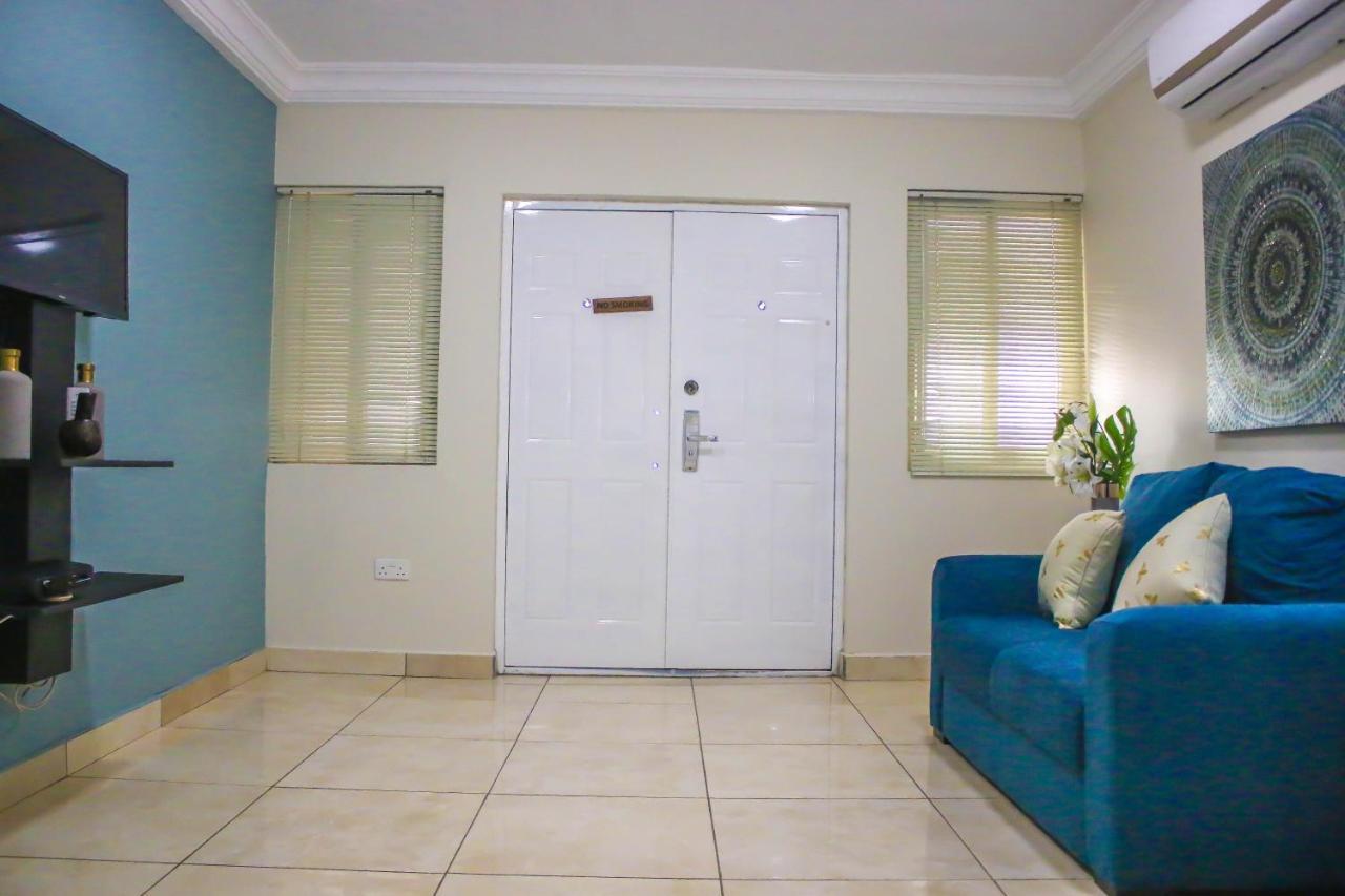 Earl Heights Suites Hotel Accra Kültér fotó